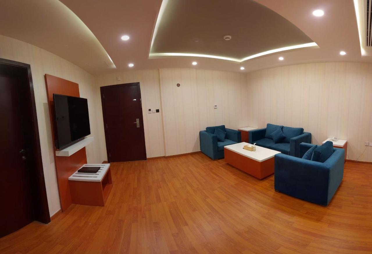 Villa Park Khobar Extérieur photo