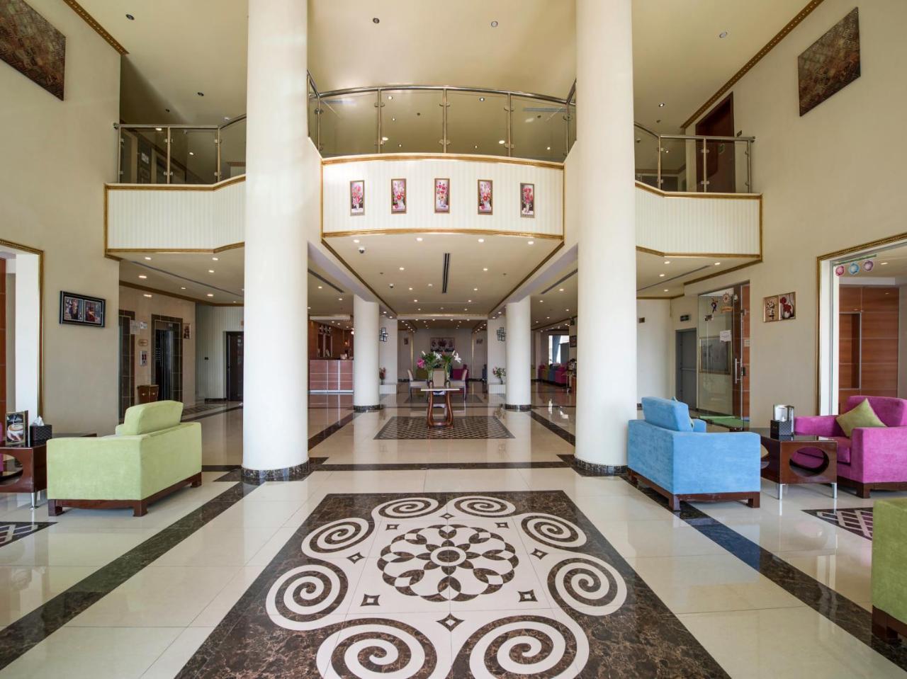 Villa Park Khobar Extérieur photo